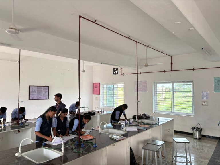 WhatsApp Image 2024-10-18 at 11.59.33 PM