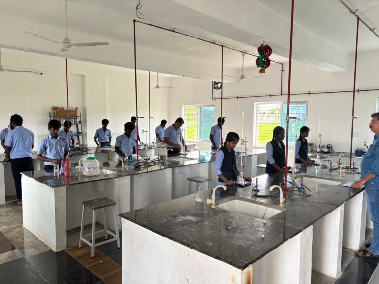 WhatsApp Image 2024-10-19 at 12.00.53 AM (1)